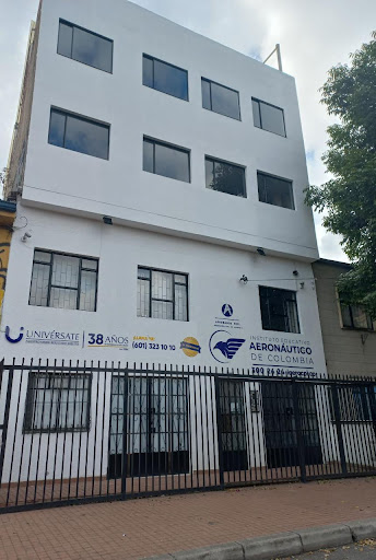 Preuniversitario y Preicfes Univérsate
